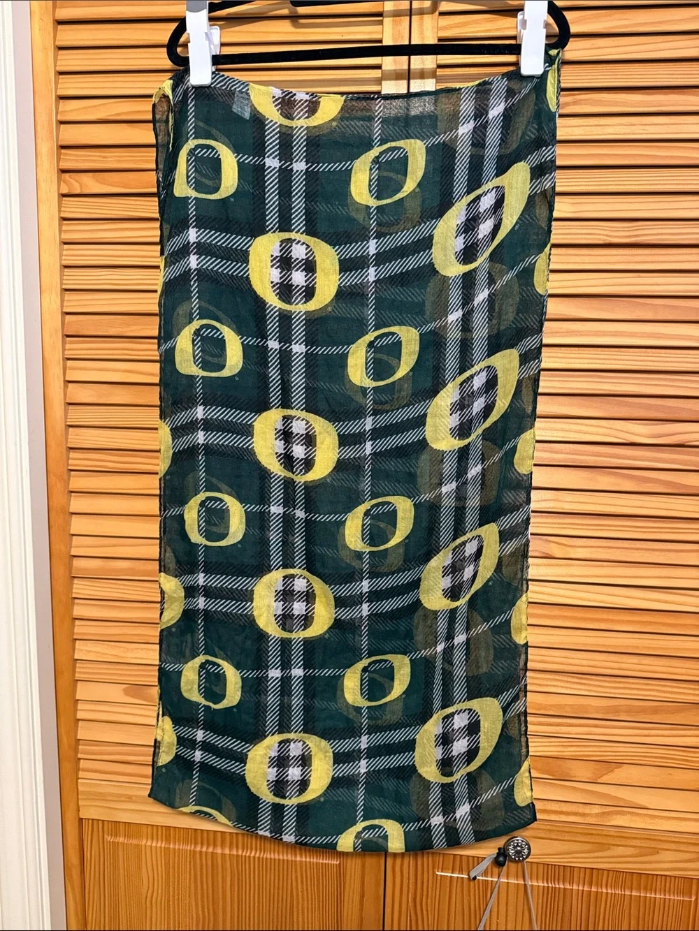 University of Oregon Green and Yellow Patterned Scarf
